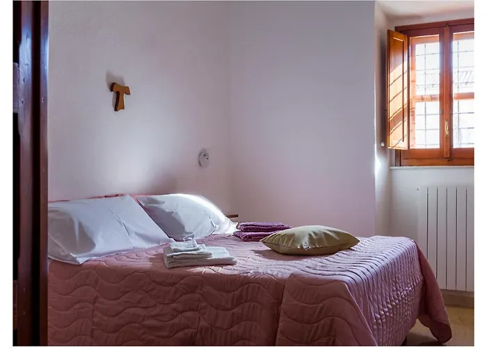 بيت ضيافة Monastero Santa Chiara Cpf